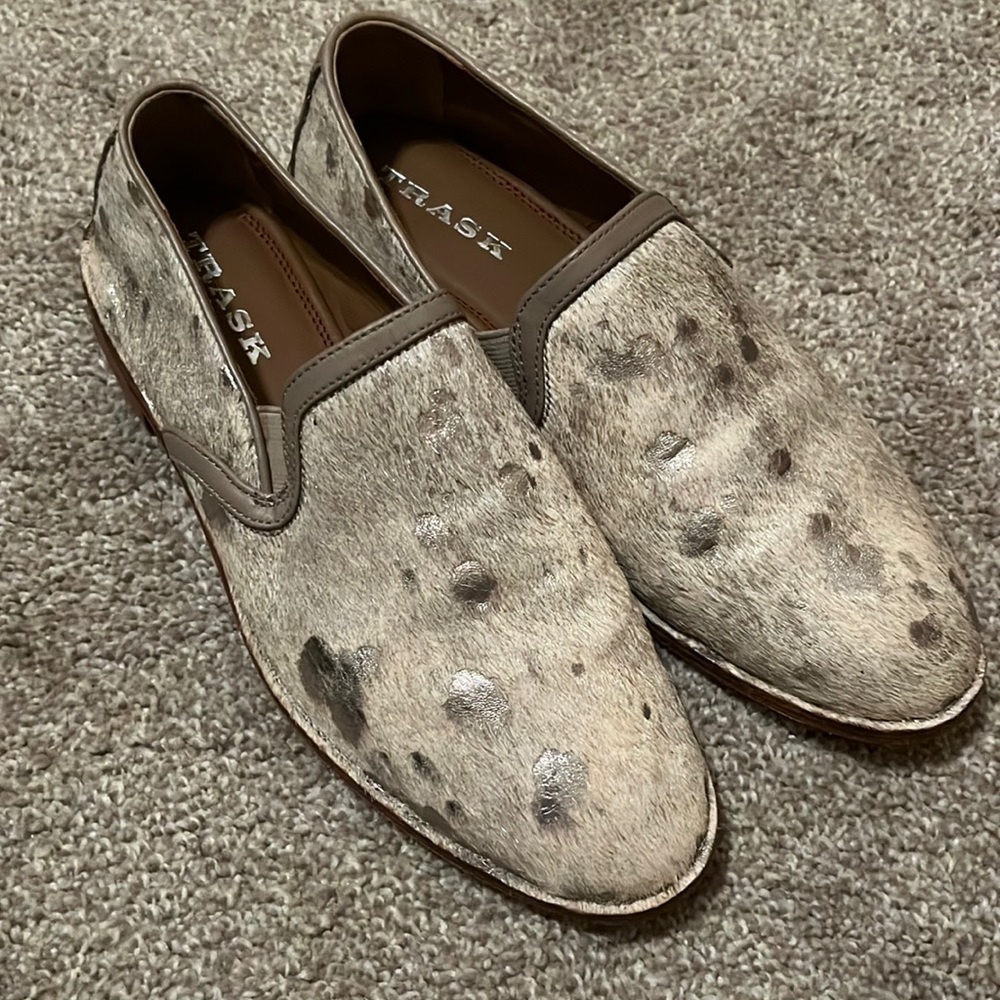 Trask NWOB metallic silver calf hair loafers